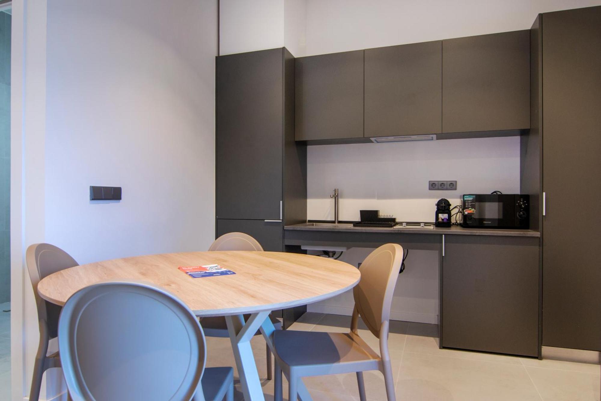 Vlc Host - Bellvis Apartament