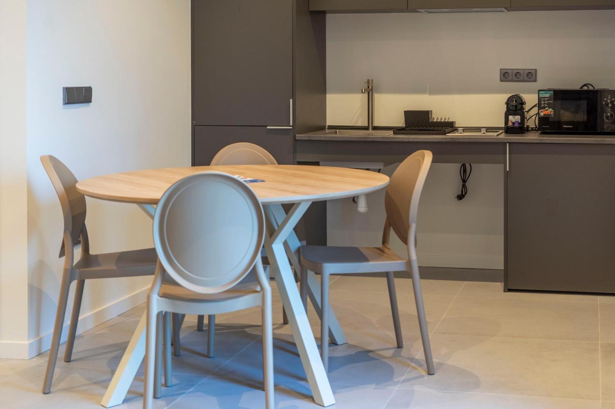 Vlc Host - Bellvis Apartament